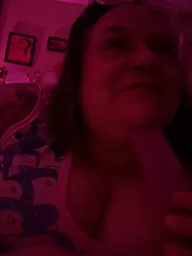 Snapshot of theUnihorniest chatting on February 5, 4:50 am theUnihorniest online show from February 5, 4:50 am