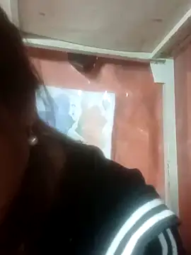 Snapshot of jjennyyy chatting on March 8, 3:49 pm jjennyyy online show from March 8, 3:49 pm