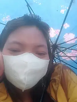 jjennyyy online show from May 6, 1:36 am