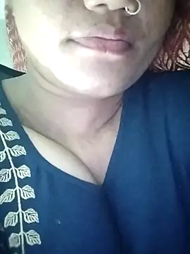 Snapshot of Zaara101 chatting on March 26, 6:35 pm Zaara101 online show from March 26, 6:35 pm