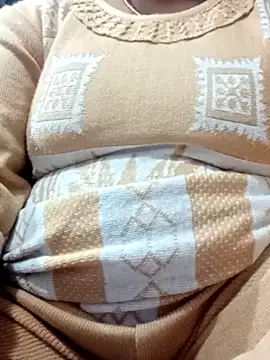 Annubhabhi143 online show from February 2, 4:55 am