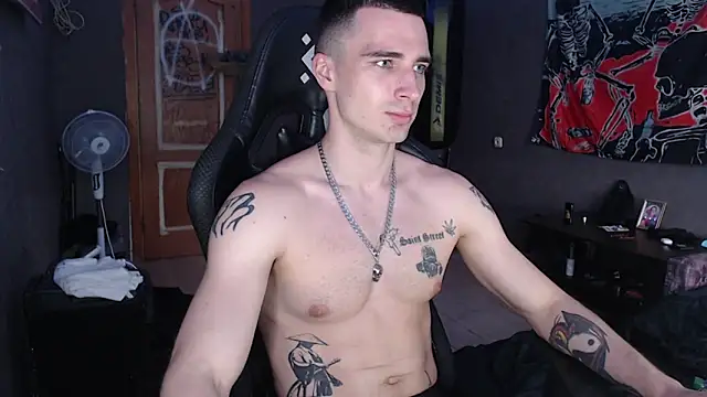 Snapshot of Jack_loveeee chatting on June 11, 12:47 pm Jack loveeee online show from June 11, 12:47 pm