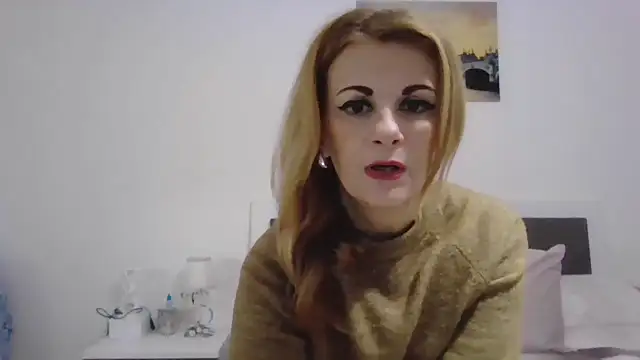 Clara1986 online show from February 9, 11:14 am