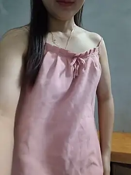Snapshot of Vanvan68xx chatting on May 17, 10:28 pm Vanvan68xx online show from May 17, 10:28 pm