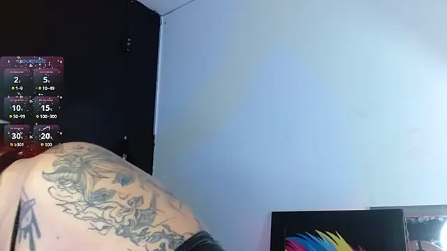 Dominic Queen1126 online show from May 17, 1:29 pm