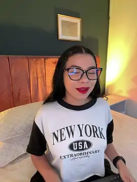 Little Lexyy online show from July 5, 5:36 am
