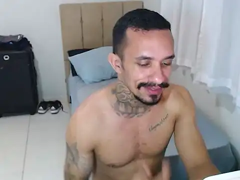 lipegonzalezz online show from February 4, 10:58 pm