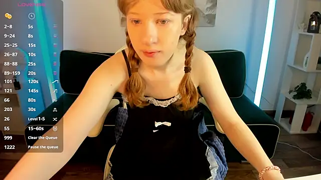 tracy aw online show from March 18, 8:50 am