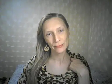 Snapshot of Averinona chatting on March 29, 5:46 pm Averinona online show from March 29, 5:46 pm