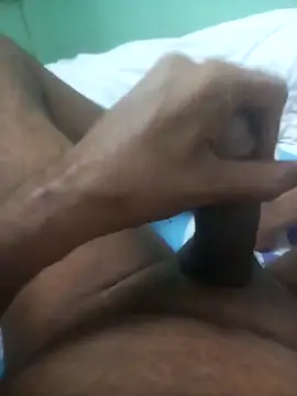 Snapshot of deshi9inch9 chatting on March 21, 8:01 pm deshi9inch9 online show from March 21, 8:01 pm