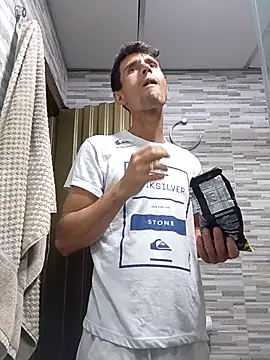 torvyHot online show from February 2, 1:26 am