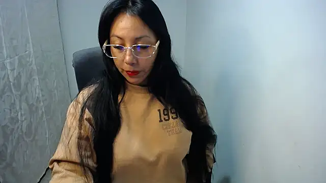 Snapshot of soyElena46 chatting on March 10, 11:26 am soyElena46 online show from March 10, 11:26 am