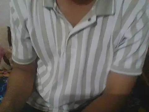 Snapshot of daud22 chatting on January 18, 11:47 am daud22 online show from January 18, 11:47 am