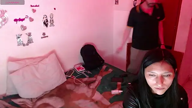 couple  party  online show from January 18, 2:48 am