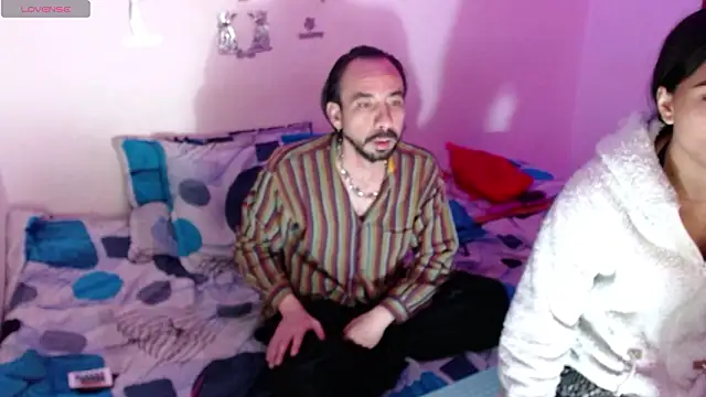 couple  party  online show from February 8, 1:20 am