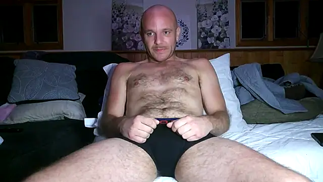 FrankieFuckMe online show from March 15, 12:05 am