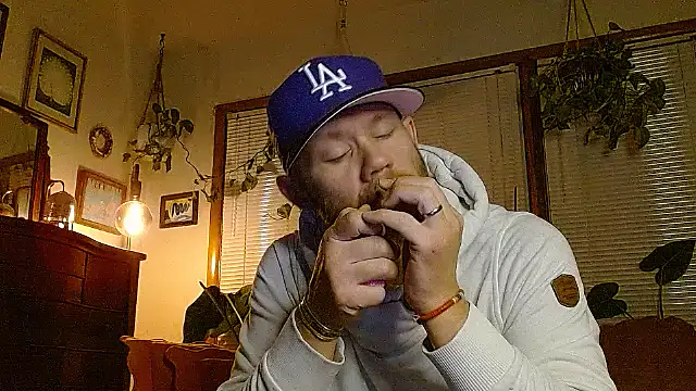 Snapshot of marcus_graves_13 chatting on January 17, 3:11 am marcus graves 13 online show from January 17, 3:11 am