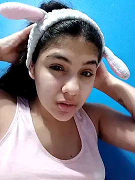 Snapshot of diosa_sofia19 chatting on January 13, 4:51 am diosa sofia19 online show from January 13, 4:51 am