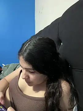 Snapshot of diosa_sofia19 chatting on March 6, 1:46 am diosa sofia19 online show from March 6, 1:46 am