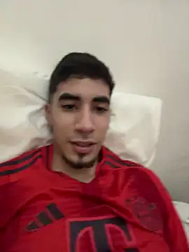 Snapshot of stev_sexyboy chatting on January 14, 4:51 am stev sexyboy online show from January 14, 4:51 am