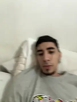 Snapshot of stev_sexyboy chatting on January 15, 4:28 am stev sexyboy online show from January 15, 4:28 am