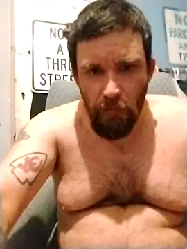 Snapshot of kbigum88 chatting on February 2, 8:29 pm kbigum88 online show from February 2, 8:29 pm