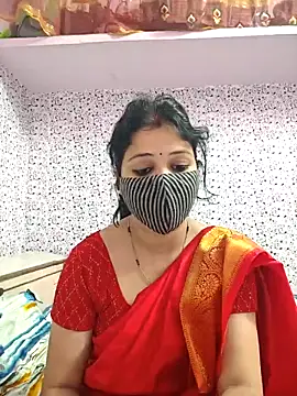 Priyaji7575 online show from March 11, 7:36 am