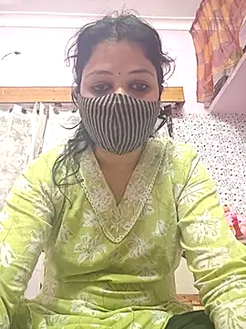 Priyaji7575 online show from March 29, 7:19 am