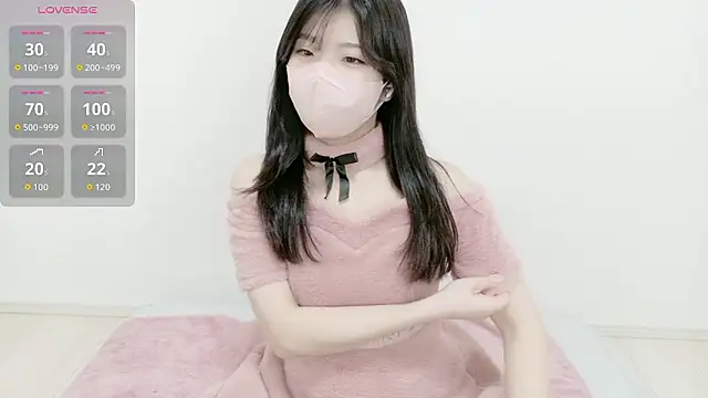 Snapshot of RIN_ch_00 chatting on February 13, 10:17 pm RIN ch 00 online show from February 13, 10:17 pm