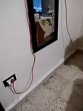 Snapshot of luissfert7y5 chatting on April 5, 8:44 am luissfert7y5 online show from April 5, 8:44 am