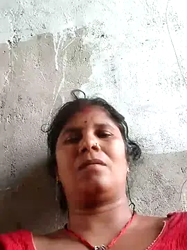 Hot di97 online show from May 14, 1:56 am