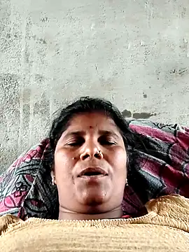 Hot di97 online show from May 15, 11:56 pm