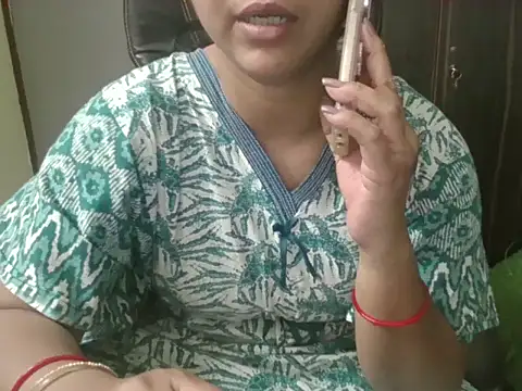 Adaa7 online show from April 29, 8:04 pm