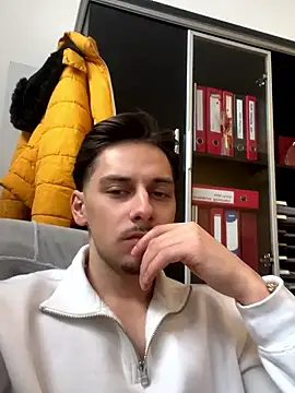 Snapshot of adixxxta chatting on January 15, 9:03 am adixxxta online show from January 15, 9:03 am