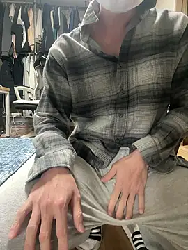 Alexkimsumin online show from April 16, 1:45 pm