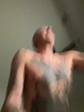 Snapshot of brngitdwn chatting on February 28, 5:30 am brngitdwn online show from February 28, 5:30 am