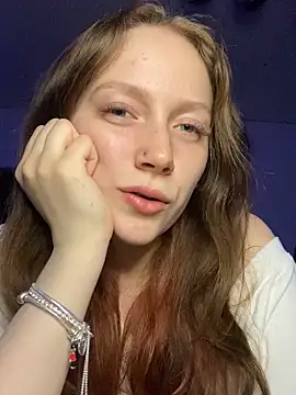 Snapshot of YoungLisaa18 chatting on March 25, 7:53 pm YoungLisaa18 online show from March 25, 7:53 pm