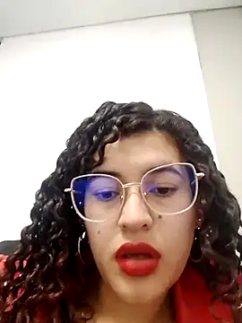 curlyheat online show from April 27, 8:40 pm