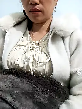 CML93 online show from February 10, 2:04 am