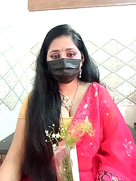 Snapshot of Cute_purnima143 chatting on February 14, 4:15 pm Cute purnima143 online show from February 14, 4:15 pm