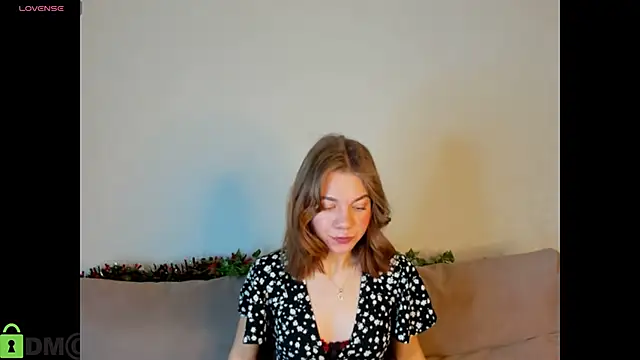 Snapshot of Adele_Sunny chatting on January 16, 1:31 am Adele Sunny online show from January 16, 1:31 am