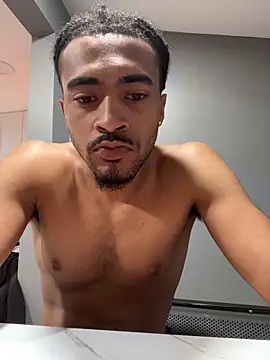 Mellyj053 online show from May 27, 2:14 pm