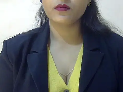 midnight prisha online show from February 10, 4:27 am