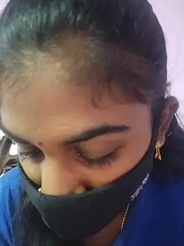 Tamil Hot RoyalQueen online show from February 13, 5:03 am