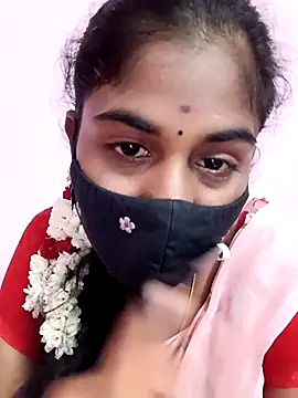 Tamil Hot RoyalQueen online show from April 29, 5:30 pm