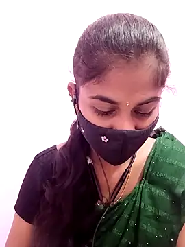 Tamil Hot RoyalQueen online show from May 7, 5:29 pm
