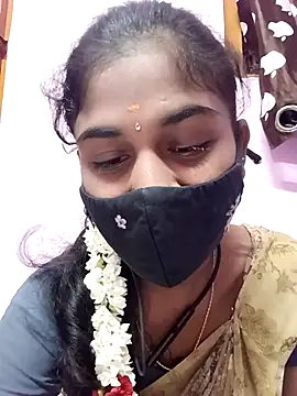 Tamil Hot RoyalQueen online show from May 10, 5:18 pm