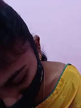 Tamil Hot RoyalQueen online show from June 18, 5:06 pm