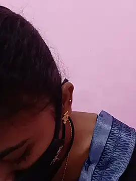 Tamil Hot RoyalQueen online show from July 1, 5:31 am