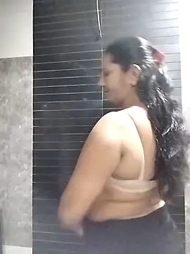 Loveina horny online show from February 11, 7:13 am